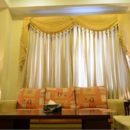 Hotel Multan Continental 외부 사진