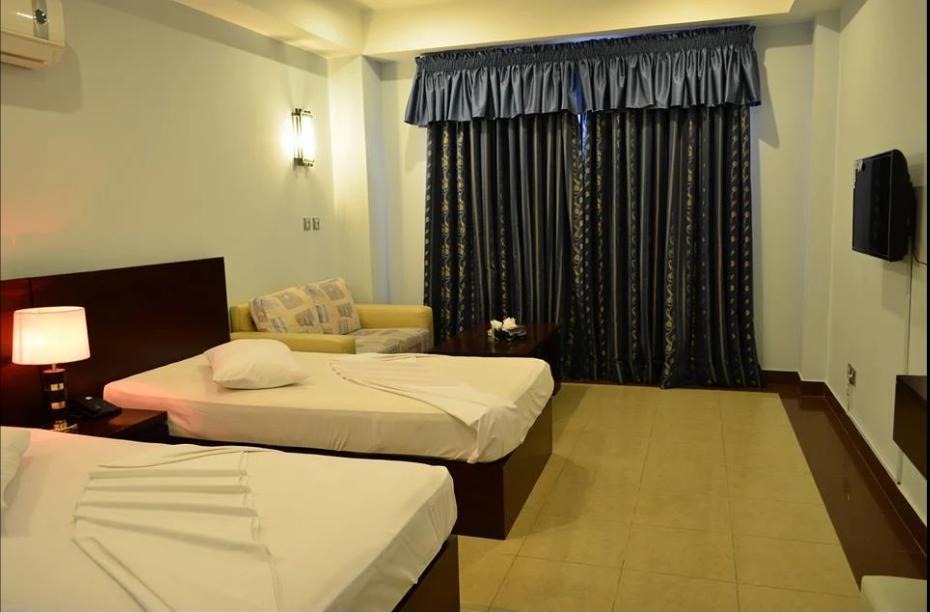 Hotel Multan Continental 외부 사진